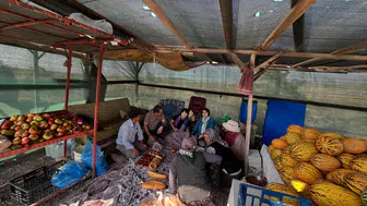 Konyalı Başkan simit aldı, hasat yapan çiftçilerle buluştu!