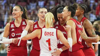 A Milli Kadın Voleybol Takımı,  yarın Polonya ile karşılaşacak
