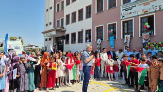 İl Müdürü Murat Yiğit, yaz okulunda düzenlenen programa katıldı