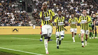 Fenerbahçe, play-off turuna galibiyetle yükseldi