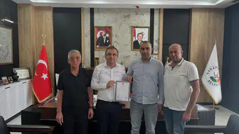Konya sanayisi hızla büyüyor: Yeni fabrikanın tapusu teslim edildi!