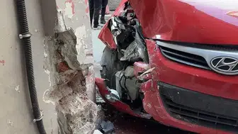 Düğün konvoyunda kaza