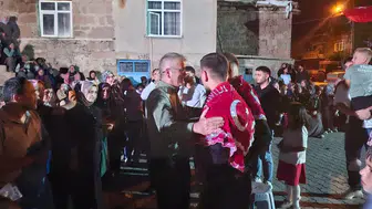 Konyalı Başkan askere gidecek gençleri yalnız bırakmadı