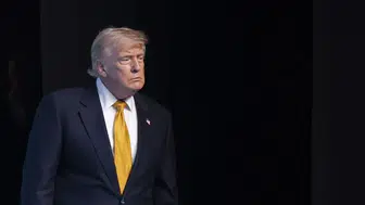 Trump: İran çökmekte olan bir ülkedir