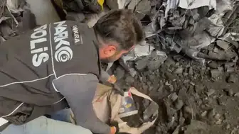 Kömür yüklü TIR'da 1,5 kilo esrar ele geçirildi