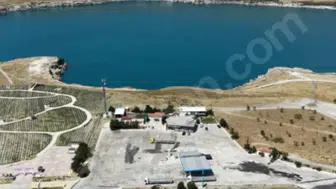Konya’da görenleri şaşırtan ilan: Tam 230 Milyon isteniyor!