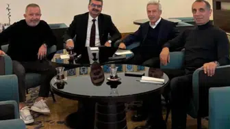 ORHAN ERDEM DOSTLARIYLA