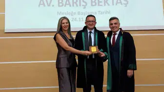 CHP Konya Milletvekili Bektaş meslekte 25. yılını plaketle taçlandırdı