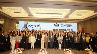 Konya için yeni yatırım hamlesi: Tarihi Kentler Birliği toplantısında buluştular!