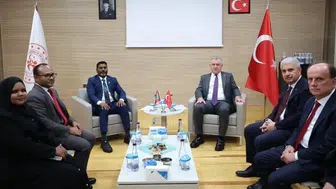 Bakan Bak Konya’da Maldivlerli mevkidaşıyla bir araya geldi