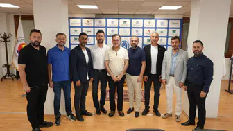 Siyah Çoraplılar’dan Selçuk Öztürk’e ziyaret