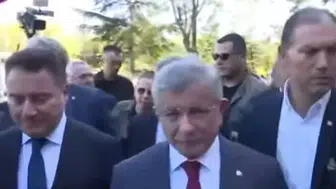 Konyalı ekip Ahmet Davutoğlu'na destek için Ankara Adliyesinde!