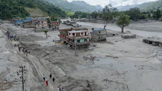 Nepal'deki selde can kaybı 987'ye yükseldi