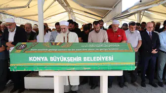 Konya’nın sevilen ismi Halis Nükte son yolculuğuna uğurlandı