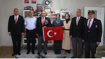 Konya Büyükşehir gazileri yalnız bırakmadı: Evlerinde ziyaret ettiler