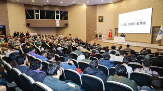 NEÜ’de “Modern Dünyada Duruş Sahibi Olmak” konuşuldu