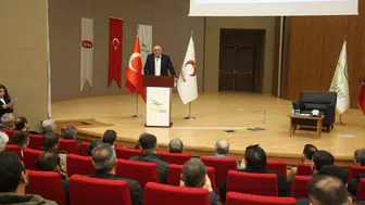 Genç çiftçiler Konya Şeker'de buluştu