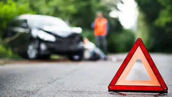 Kamyonet ile motosiklet çarpıştı; 2 ölü