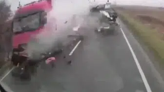 Romanya'da trafik kazası: 7 Yunan taraftar hayatını kaybetti