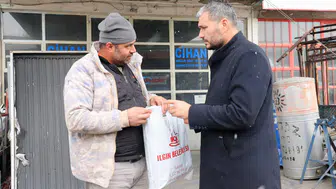 Konya Belediyesi'nden sanayi esnafına kıyafet desteği sağlanıyor!
