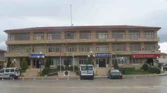 Konya Belediyesi 39 iş yerini kiraya verecek!