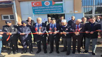 Güneysınır'da Filistin yararına hayır çarşısı açıldı