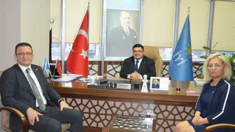 CHP Milletvekili Bektaş’tan, İYİ Parti’ye hayırlı olsun ziyareti