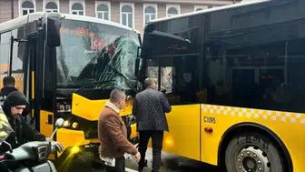 2 İETT otobüsünün çarpıştığı kazada 7 kişi yaralandı