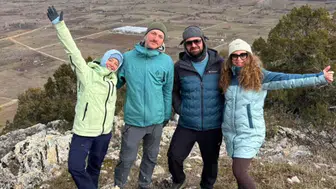 MUSTAFA BÜYÜKKAFALI VE BEYŞEHİR TREKKİNG EKİBİ ZİRVEDE