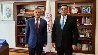 Mahmut Güzel, Bakan Yardımcısı Hatipoğlu ile bir arada