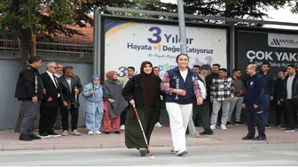 Zabıta personeline görme engelli bireylerden farkındalık eğitimi