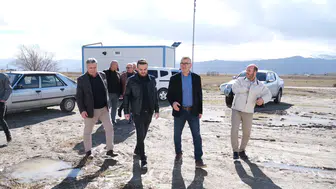 İşletmesi zarar gören esnafa Konyalı Başkan destek eli uzattı!