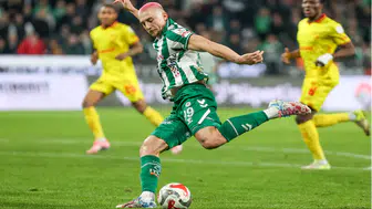 Konyaspor iki basamak yükseldi!