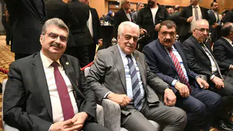 Diplomatik buluşma: AK Parti Konya Vekili Erdem İran’ın Millî Günü’nde!