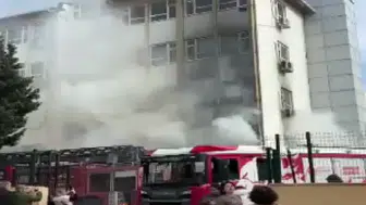 İlkokulda yangın çıktı; öğrenciler tahliye edildi