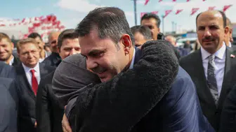 Konyalı Bakan Murat Kurum, memleketi Konya'da sevgiyle karşılandı