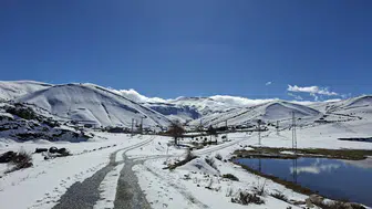 Bozkır’da yaylalar beyaza büründü