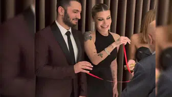 İrem Derici nişanlandı