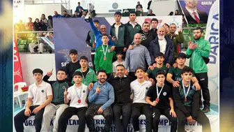 Karatay Güreşte Türkiye Şampiyonu