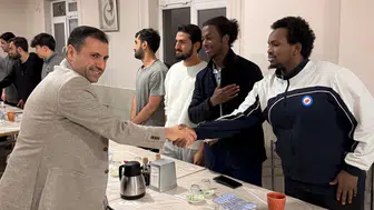 AK Parti Konya İl Başkanı Özgökçen gençlerle sahurda!