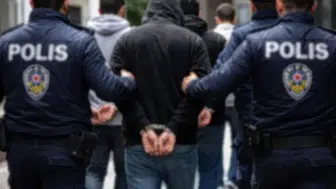 Uyuşturucu soruşturmasında 3 sözleşmeli er tutuklandı