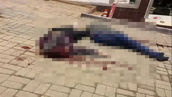 Boşanma aşamasındaki eşini öldürüp, intihar etti