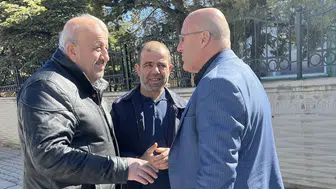 Konyalı Başkan Ramazan’ın ilk cumasında vatandaşlarla buluştu