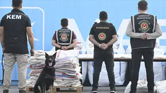 Gümrükler Muhafaza ekipleri zehir tacirlerine göz açtırmıyor