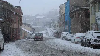 Konya ilçesinde kar yağışı başladı