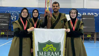 Meram’ın genç okçuları Türkiye üçüncüsü oldu