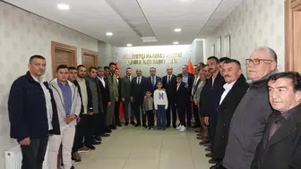 MHP’li Koçak Çumra’da teşkilatla bayramlaştı