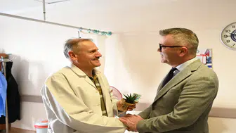 Başkan Ustaoğlu’ndan sağlık çalışanlarına ziyaret