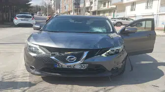 Seydişehir'de otomobil ile motosiklet çarpıştı