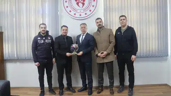 Eskrimcilerden Çintimar’a ziyaret